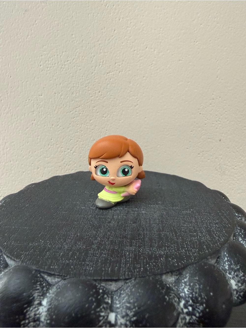 Anna slumber party doorable